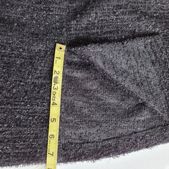 Black Sleeveless Dress with White Collar - Picture 7 of 11